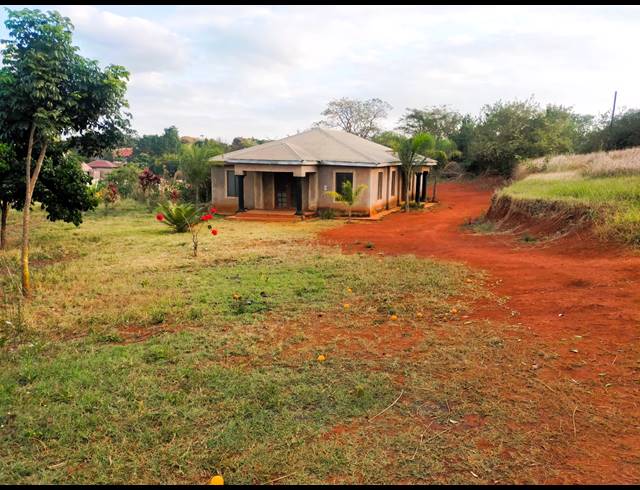 1,400M² VACANT LAND FOR SALE IN MAUNGANI